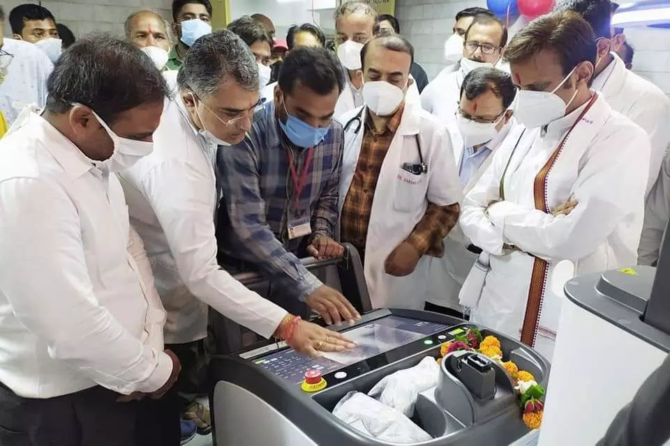 रीवा मेडिकल कॉलेज के अस्पतालों में बढ़ी सुविधाएं, सोनोग्राफी व एक्सरे की नई मशीन शुरू, पूर्व मंत्री ने किया लोकार्पण