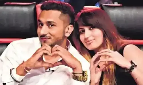 पत्नी शालिनी के आरोपों को रैपर हनी सिंह ने बताया झूंठा, बोलें - मुझे देश की न्यायिक व्यवस्था पर पूरा भरोसा है पत्नी शालिनी के आरोपों को रैपर हनी सिंह ने बताया झूंठा, बोलें - मुझे देश की न्यायिक व्यवस्था पर पूरा भरोसा है