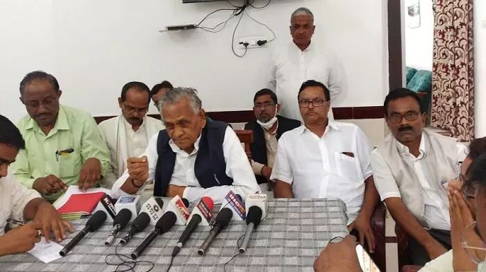 भटक गई है देश की संसद, ज्वलंत मुद्दों पर चर्चा करने से भाग रही मोदी सरकार : सांसद सदस्य राजमणि पटेल