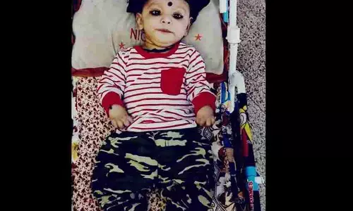 Vipra Seva Sangh gave financial help of 21 thousand rupees in the treatment of Ayans Dubey