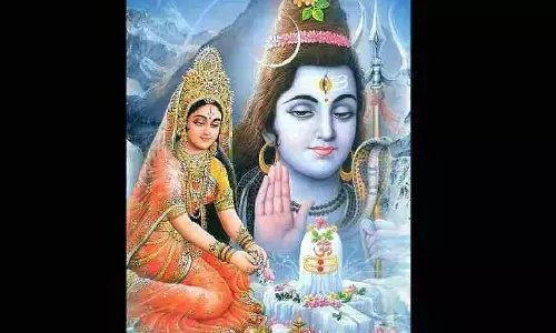 Today is the third Monday of Sawan month, know the auspicious time for worshiping Shiva Today is the third Monday of Sawan month, know the auspicious time for worshiping Shiva
