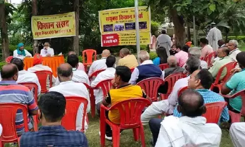 किसान आंदोलन के 218वां दिन, विवेकानंद पार्क में लगाई किसान संसद