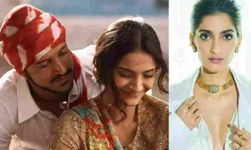 Sonam Kapoor ने इस सुपरहिट फिल्म के लिए ली महज 11 रूपए फीस, डायरेक्टर ने खुद किया खुलासा Sonam Kapoor ने इस सुपरहिट फिल्म के लिए ली महज 11 रूपए फीस, डायरेक्टर ने खुद किया खुलासा