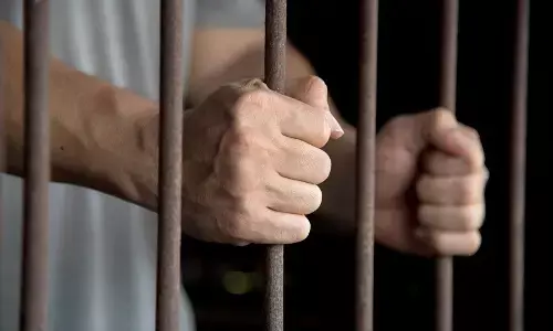 रीवा में भ्रष्टाचारी राजस्व निरीक्षक को 4 वर्ष का कारावास, विशेष न्यायाधीश ने सुनाया फैसला