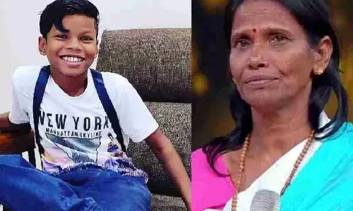 Ranu Mandal again came into the limelight by singing the song Bachpan Ka Pyaar, once a social media sensation was made with the song Ek Pyaar Ka Nagma Ranu Mandal again came into the limelight by singing the song Bachpan Ka Pyaar, once a social media sensation was made with the song Ek Pyaar Ka Nagma