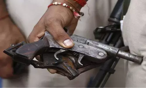 Rewa News : देशी कट्टा को साफ करते समय हुआ फायर, बेटा-बेटी बन गये थें निशाना, फिर हमले की रची झूठी साजिश