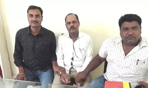 साढ़े तीन हजार की रिश्वत लेते पंचायत सचिव ट्रैप, रीवा लोकायुक्त ने दी थी दबिश