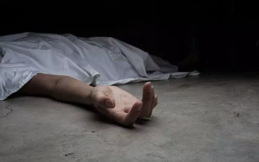 रीवा में घर जा रहे युवक की बस में थम गई सांसे, सतना से सीधी जा रहा था रीवा में घर जा रहे युवक की बस में थम गई सांसे, सतना से सीधी जा रहा था