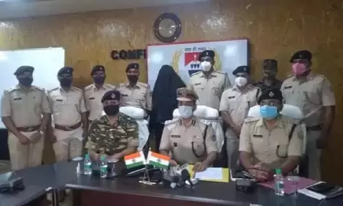 Naxalite Ramesh Ganju arrested with reward of 15 lakhs, police of two states launched joint campaign Naxalite Ramesh Ganju arrested with reward of 15 lakhs, police of two states launched joint campaign