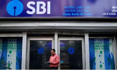 SBI Kavach Personal Loan: कोरोना के इलाज के लिए एसबीआई कवच पर्सनल लोन से मिलेगा 5 लाख तक का लोन, ऐसे करे अप्लाई
