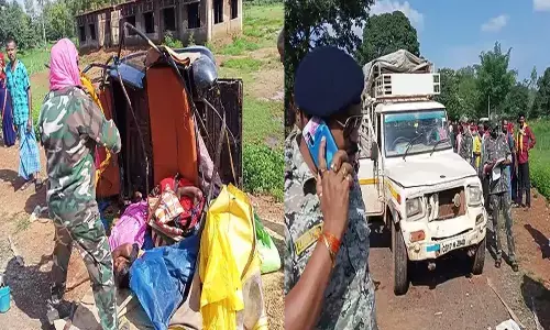 CG: 4 killed in a collision between a pickup and an auto, 3 serious