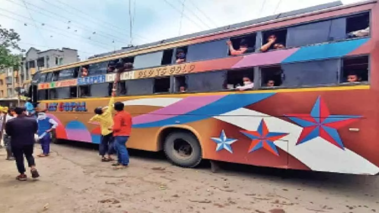 MP Accident filled bus journey, capacity of 31 passengers, 122 were filled