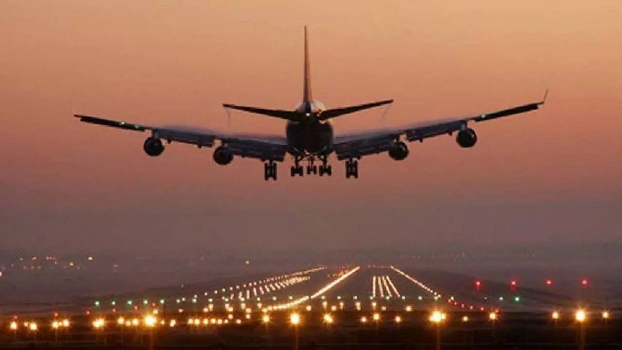 Direct flight service started from Indore to Dubai, Scindia and Shivraj showed green signal