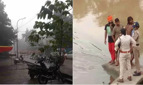 REWA : गरज-चमक के साथ हुई बारिश, गुढ़ के रेड़वा नदी में युवक के डूबने की खबर REWA : गरज-चमक के साथ हुई बारिश, गुढ़ के रेड़वा नदी में युवक के डूबने की खबर