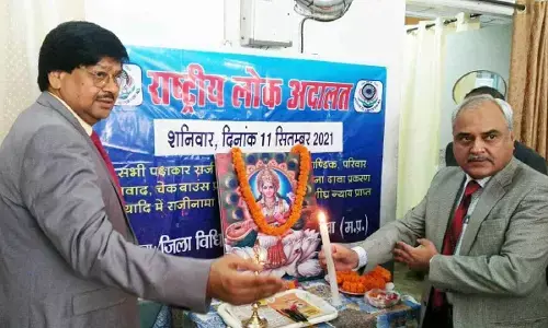 रीवा के लोक अदालत में निपटाये गये 1607 प्रकरण, 9 करोड़ 76 लाख 45 हजार रूपये के अवार्ड पारित