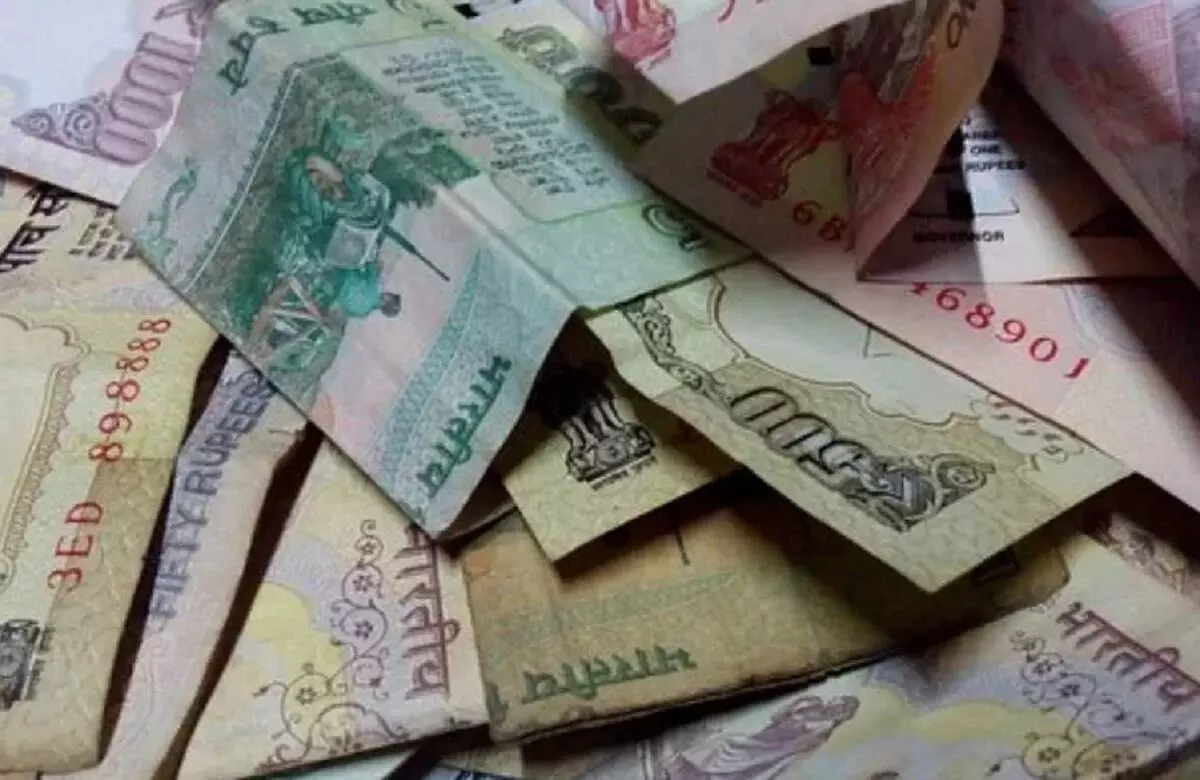 When was the Reserve Bank established, when was the note printed for the first time, how much was the first note printed, whose picture was it? When was the Reserve Bank established, when was the note printed for the first time, how much was the first note printed, whose picture was it?