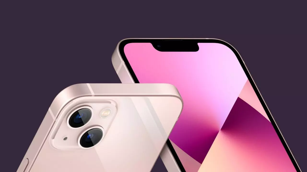 iPhone 13 की डिलीवरी में अभी देरी होगी, चीन में एपल का प्रोडक्शन रुका