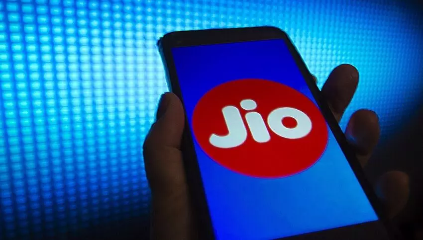 10 GB free data is available in this recharge plan of Jio