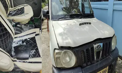 Rewa News : गुंडो ने फैलाई दहशत, स्कार्पियों में की तोड़फोड़, क्षेत्र में हड़कंप