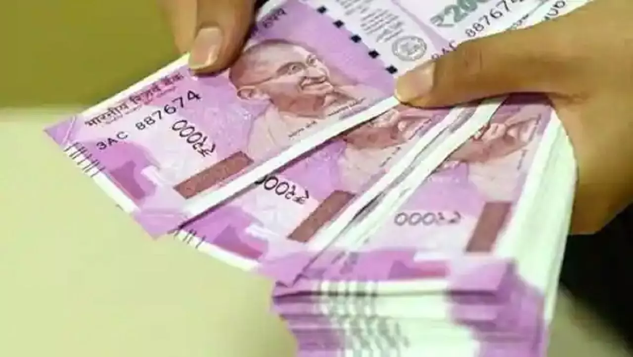 SBI Alert : State Bank Of India ग्राहकों को दे रहा हर महीने 60 हजार रुपए की कमाई करने का मौका, जानिए प्रोसेस