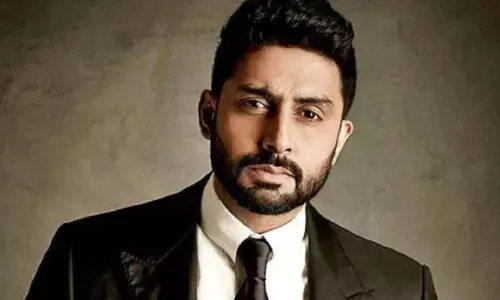 जेल से छूटे Abhishek Bachchan ? बाहर आते ही लगे जमकर नारे..