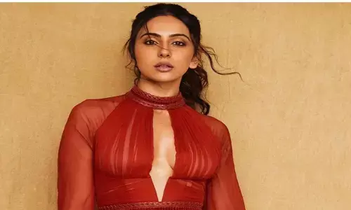 Rakul Preet Singh ने कराया प्लास्टिक सर्जरी? बिगड़ गया पूरा चेहरा..
