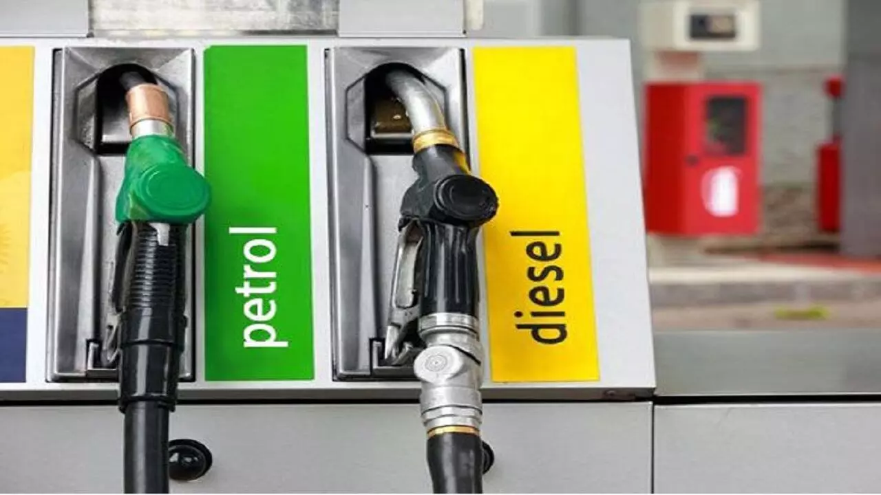 Petrol-Diesel की कीमत में फिर लगी आग!