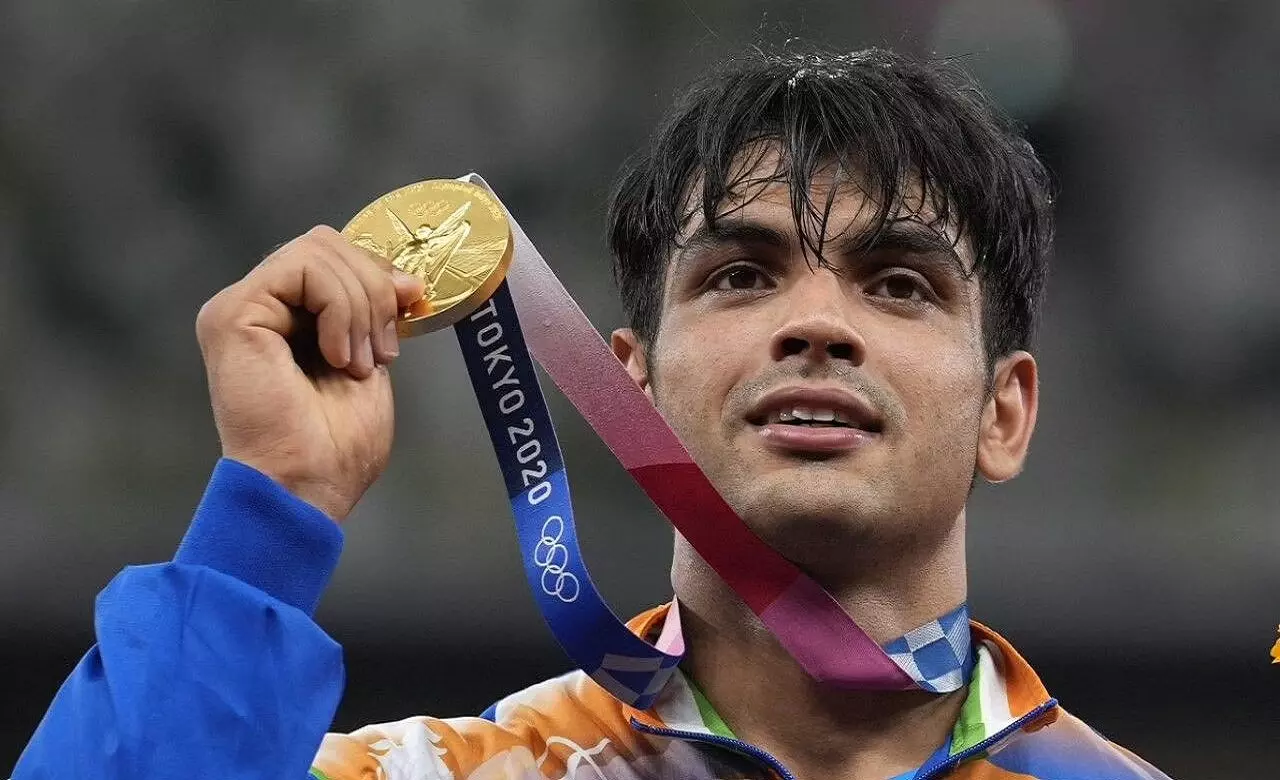 गोल्डन बॉय Neeraj Chopra ने इस खूबसूरत लड़की को किया प्रपोज, लाखों का दिल टूटा