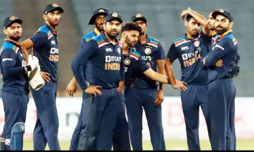 Team India में भौकाल मचाने आ रहा नया कोच, Anil Kumble का कटा पत्ता ? Team India में भौकाल मचाने आ रहा नया कोच, Anil Kumble का कटा पत्ता ?