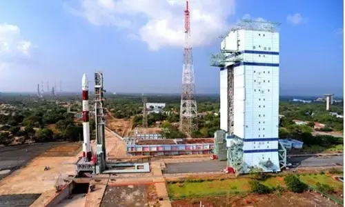 Government Job: स्पेस सेंटर में नौकरी करनी है तो ये जानकारी आपके काम की है