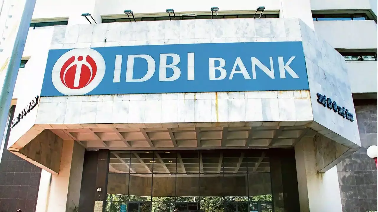 IDBI Bank में है आपका खाता तो हो जाएं खुश, घर बैठे होगा अब ये काम