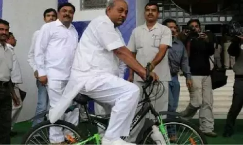 REWA: मतदाताओं के घर-घर जाएंगे विधानसभा अध्यक्ष, 31 अक्टूबर तक चलेगी गिरीश गौतम की साइकिल यात्रा REWA: मतदाताओं के घर-घर जाएंगे विधानसभा अध्यक्ष, 31 अक्टूबर तक चलेगी गिरीश गौतम की साइकिल यात्रा