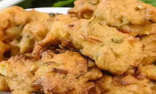 Online Advertisement: ये कंपनी दे रही है पकौड़ी खाने के लिए 1 लाख रुपये सैलरी, ऐसे करे अप्लाई