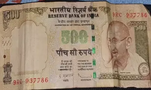 नोटबंदी में बंद हुए इस पुरानी 500 की नोट के बदले मिल रहे इतने इतने रूपए की आप हो जायेंगे मालामाल, जानिए कैसे?