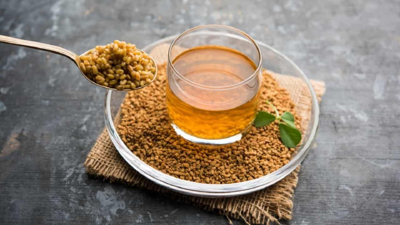 Fenugreek Seeds Water Benefits बड़े काम की है मेथी, यूरिक एसिड को कम