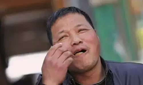 Virgin Boy Egg: ये चाइना वाले क्या-क्या नहीं खाते, इनके उबले अंडे खाने का तरीका जान आपका मन घिनहा जाएगा