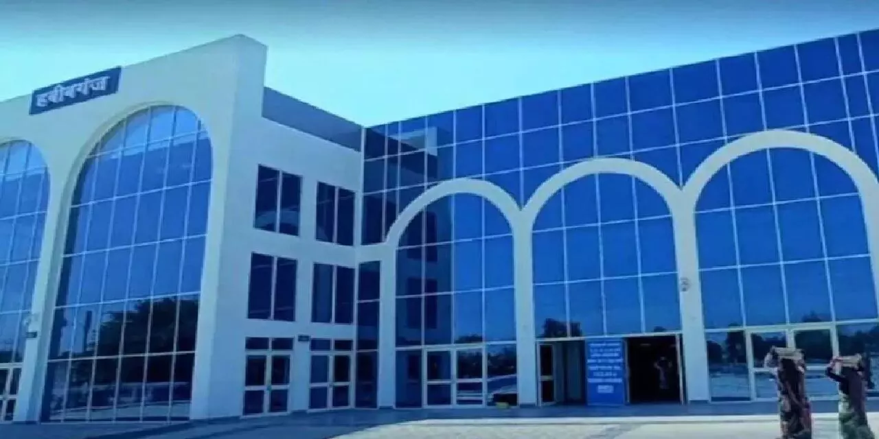 Rani Kamlapati Railway Station Bhopal: हबीबगंज रेलवे स्टेशन का नाम हुआ रानी कमलापति, 15 को PM MODI करेगे लोकार्पण, जानिए इतिहास? Rani Kamlapati Railway Station Bhopal: हबीबगंज रेलवे स्टेशन का नाम हुआ रानी कमलापति, 15 को PM MODI करेगे लोकार्पण, जानिए इतिहास?