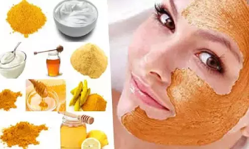 Homemade Face Pack: यह होममेड फेस पैक लाएंगे सर्दियों में आपका खोया निखार वापस