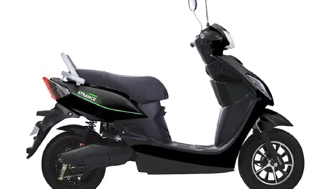 New Electric Scooter Launched: सिंगल चार्ज में 120KM चलेगा ये इलेक्ट्रिक स्कूटर, जानिए!