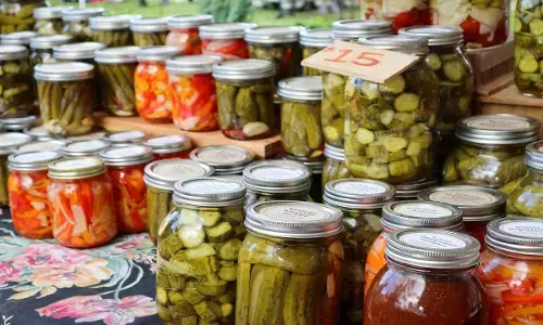 Pickle Business: घर बैठे हो सकते है मालामाल, शुरू करे आचार का बिजनेस, सरकार भी करेगी मदद, ये है तरीका!