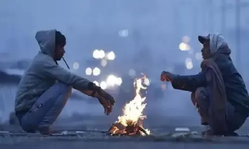 रीवा में ठंड बढ़ी, सात के नीचे आया पारा रीवा में ठंड बढ़ी, सात के नीचे आया पारा