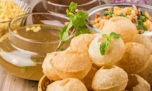 Panipuri Challenge: केवल एक गोलगप्पा खाने के बदले मिल रहे 500 रूपए, जानिए!