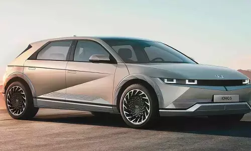 बाजार में उतरने वाली है Hyundai की जबरजस्त इलेक्ट्रिक कार, एक बार चार्ज करने पर चलेगी 500KM
