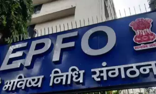 EPFO: पीएफ खाताधारकों के लिए जरूरी खबर, 30 नवंबर तक नहीं किया ये काम तो हो सकता है भारी नुकसान