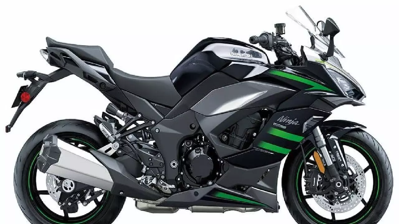 2022 की Kawasaki Ninja 10000SX  हुई भारत में लॉन्च, जानिए क्या है कीमत?