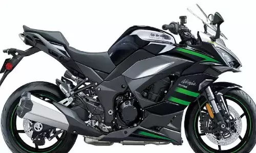 2022 की Kawasaki Ninja 10000SX  हुई भारत में लॉन्च, जानिए क्या है कीमत?