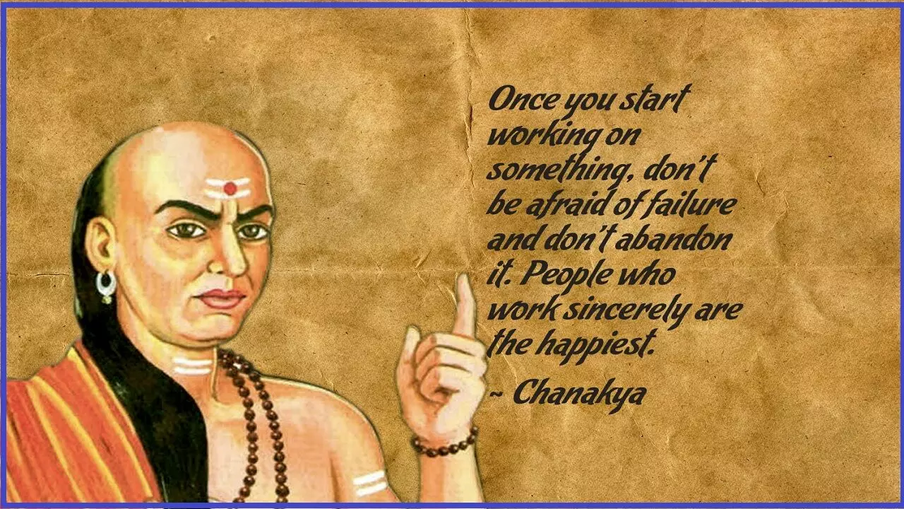Chanakya Niti: महा पंडित चाणक्य की इन बातों को कभी ना भूलें, कुछ गलतियां दुश्मनों को बनाती हैं ताकतवर