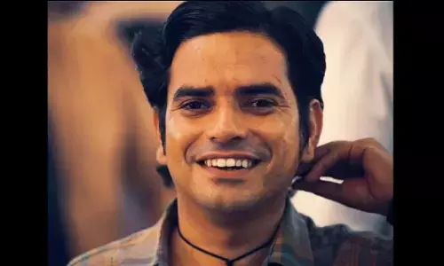 Bramha Mishra aka Mirzapurs Lalit Died: सबको अपनी एक्टिंग से हंसाने वाले भोपाल के ब्रम्हा मिश्रा की मौत ने सब को रुला दिया Bramha Mishra aka Mirzapurs Lalit Died: सबको अपनी एक्टिंग से हंसाने वाले भोपाल के ब्रम्हा मिश्रा की मौत ने सब को रुला दिया