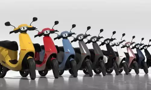 OLA S1: 15 दिसंबर से शुरू होगी ओला की इलेक्ट्रिक स्कूटर S1 की बुकिंग OLA S1: 15 दिसंबर से शुरू होगी ओला की इलेक्ट्रिक स्कूटर S1 की बुकिंग