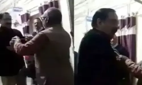 APS University Rewa में जूते की माला का मामला पहुंचा Bhopal, दिए गए जांच केआदेश, हो सकती है कार्रवाई, जानिए!